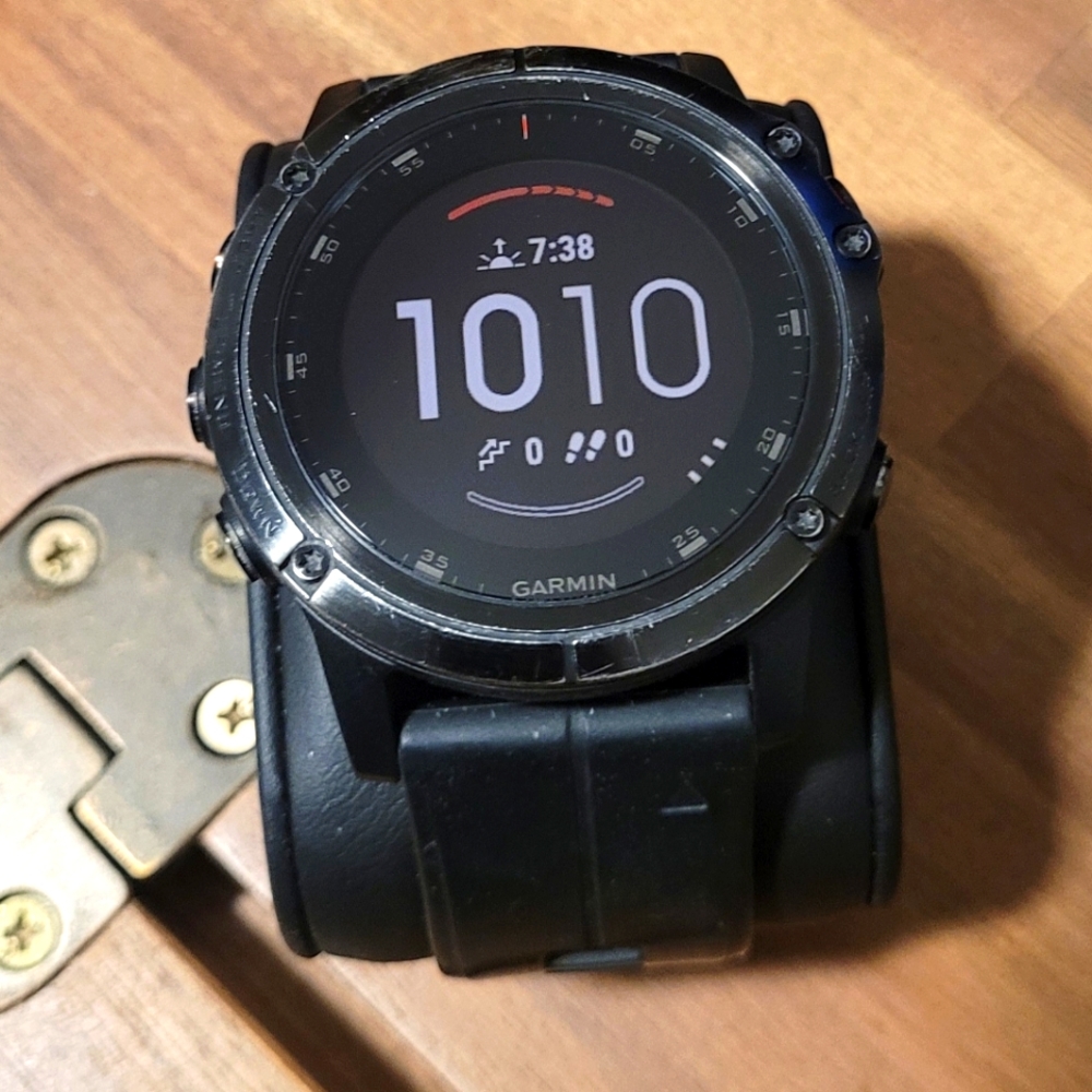 Garmin Fenix 5X Plus Smartwatch with Sapphire Crystal Lens
